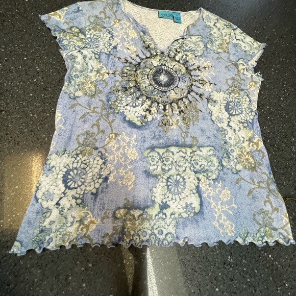 Ladies TeeCo Pullover Size M 100% polyester light blue print - Picture 4 of 16